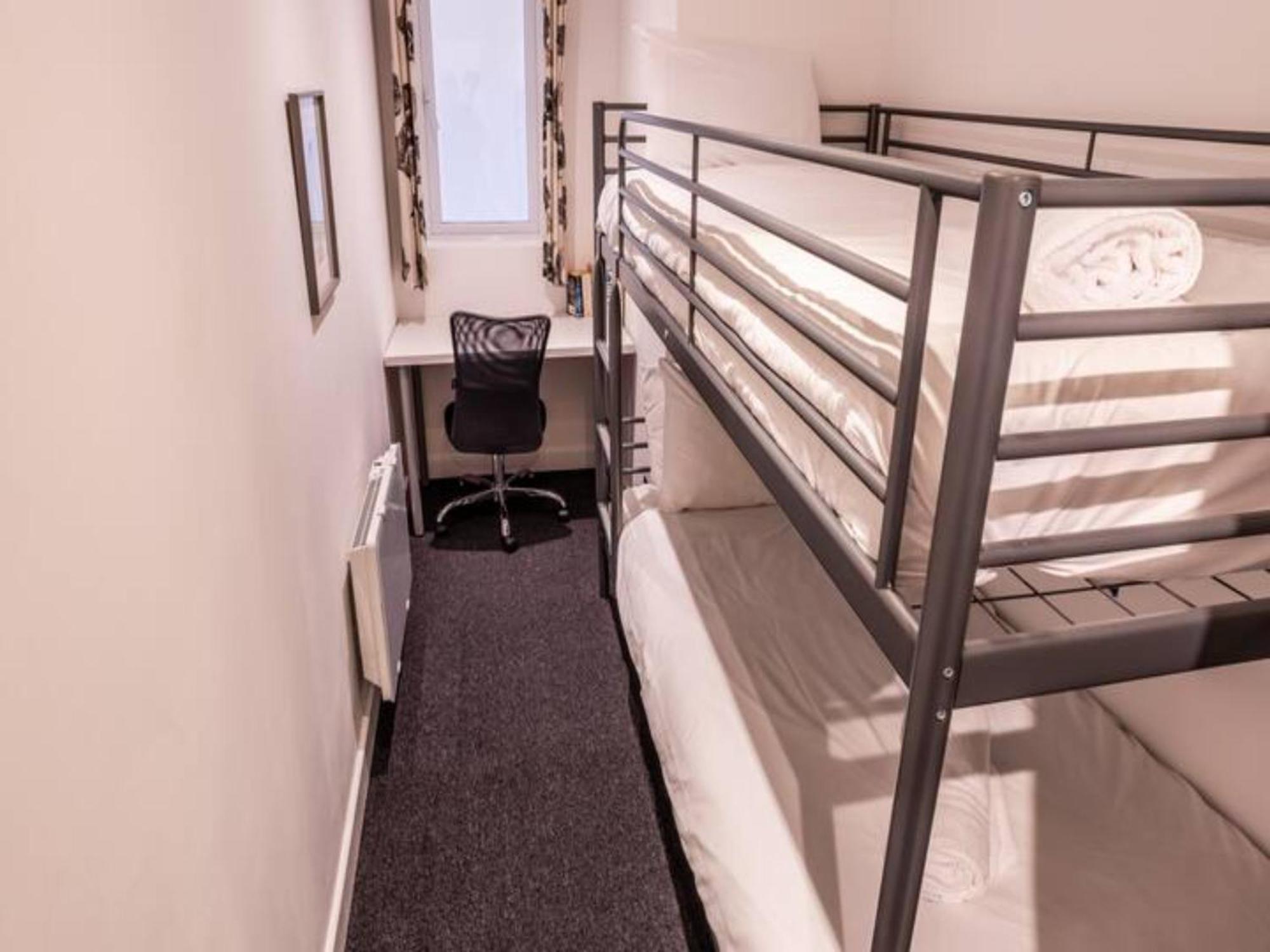 Newly Renovated Ideally Situated 2 Bedroom Flat Bournemouth Exterior foto