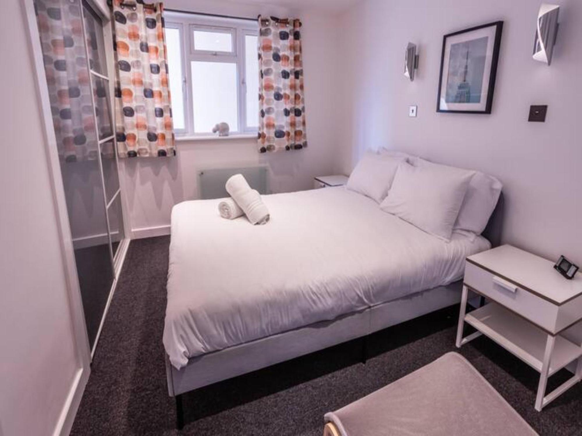 Newly Renovated Ideally Situated 2 Bedroom Flat Bournemouth Exterior foto